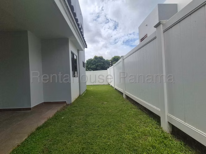 VENTA DE CASA EN AVENTURA BRISAS DEL GOLF HQ