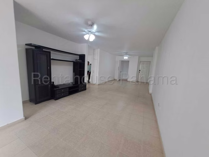 Se Vende Apartamento en El Cangrejo MDV26-8160