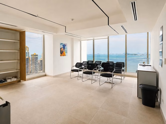 Venta de oficina corporativa en BICSA Financial Center en Ave. Balboa