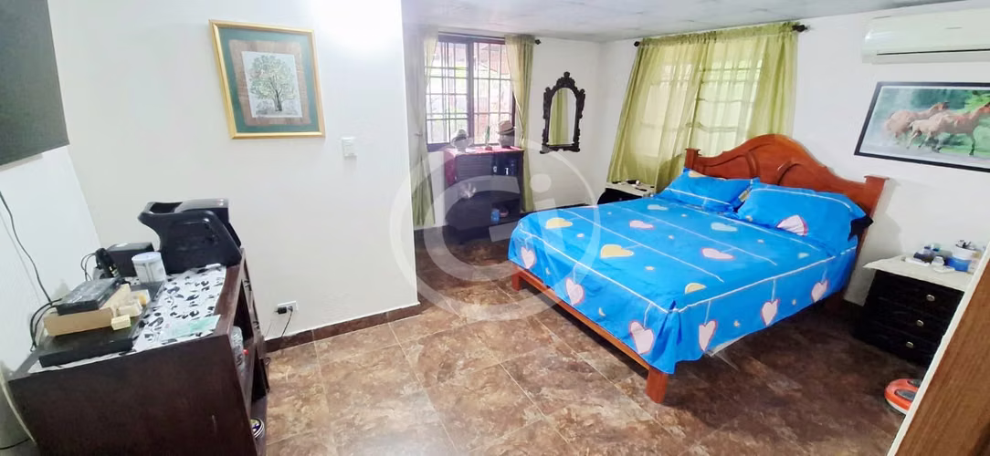 Venta Casa - Colinas del Sol