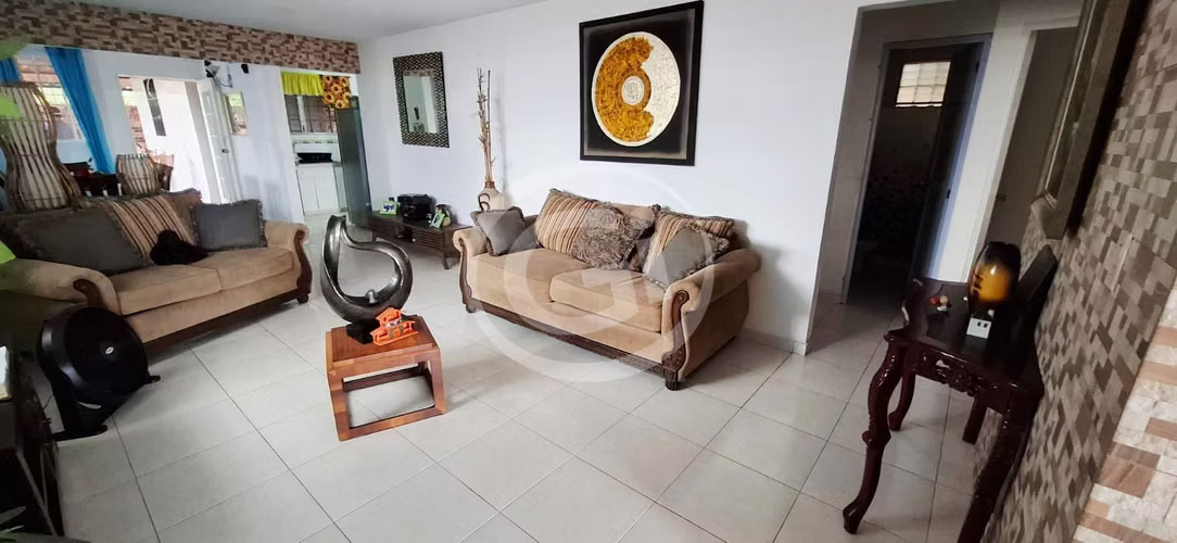 Venta Casa - Colinas del Sol