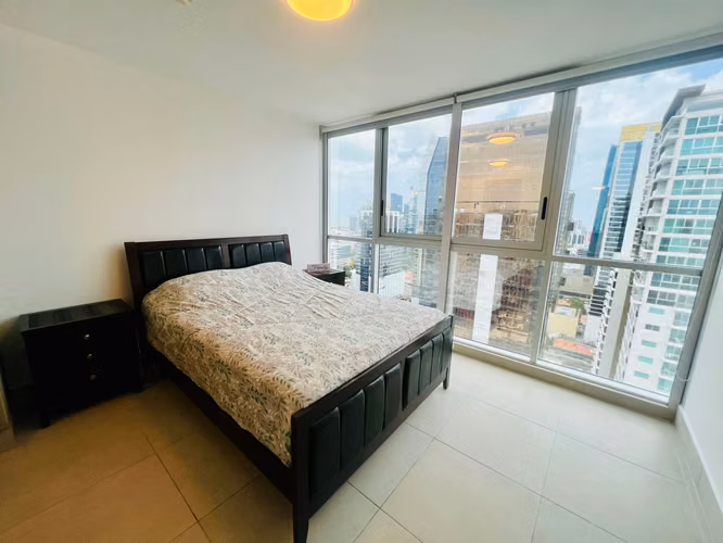 Apartamento en venta en Obarrio piso alto - Imagen 8