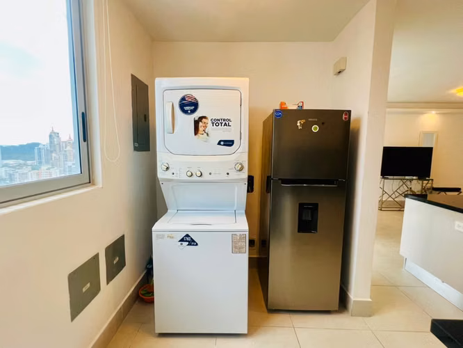 Apartamento en venta en Obarrio piso alto - Imagen 7