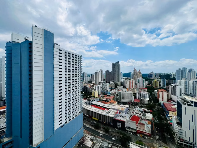 Apartamento en venta en Obarrio piso alto - Imagen 3