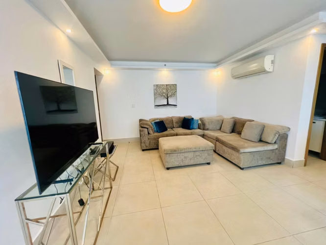 High-floor apartment for sale in Obarrio