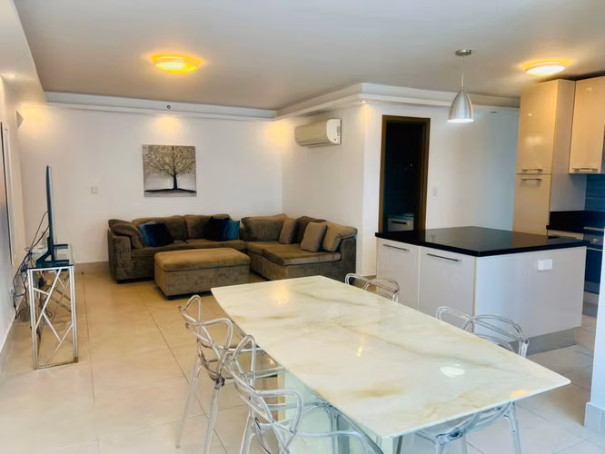Apartamento en venta en Obarrio piso alto - Imagen 4