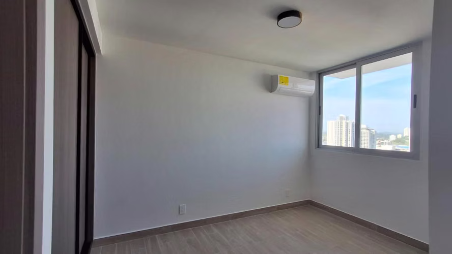 Alquiler de Apartamento - Imagen 5