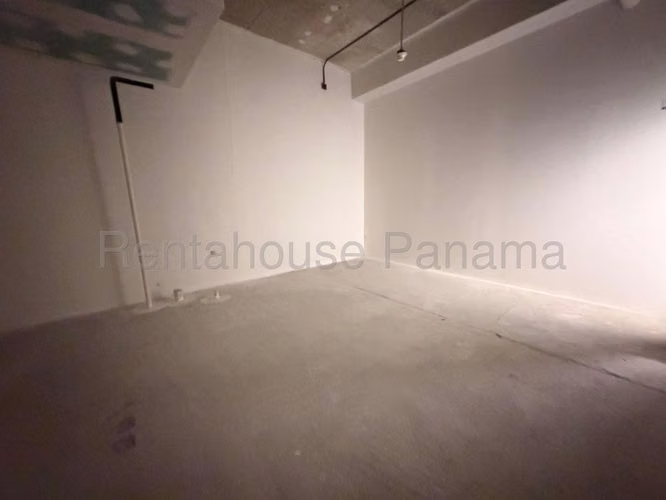 Alquiler de Consultorio en Costa del Este 26LBR5706