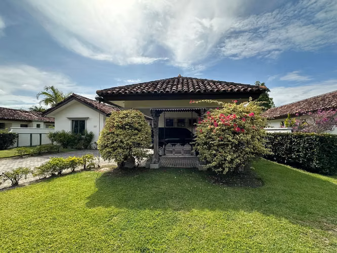 Venta de Casa – Buena Ventura Los Portales - Río Hato - Imagen 5