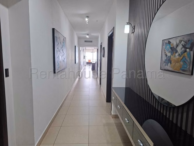 Alquiler de Apartamento en Avenida Balboa Ph Rivage KC