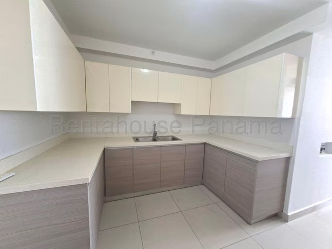 Alquiler de Apartamento en Avenida Balboa Ph Balboa Bay KC
