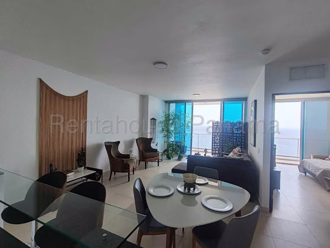 Venta de Apartamento en Avenida Balboa Ph Destiny NS