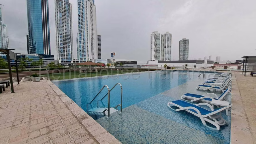 Venta de Apartamento en Costa del Este Ph Sevilla NS