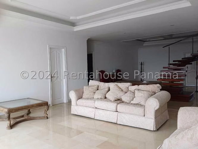 Apartment for rent in Avenida Balboa Ph Miramar Plaza KC