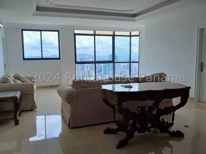 Alquiler de Apartamento en Avenida Balboa Ph Miramar Plaza KC