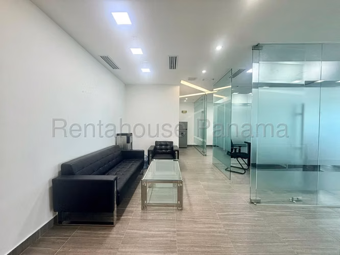 Venta de Oficina Comercial en Costa del Este Financial Park Solo Cliente Directo LFC - Imagen 3