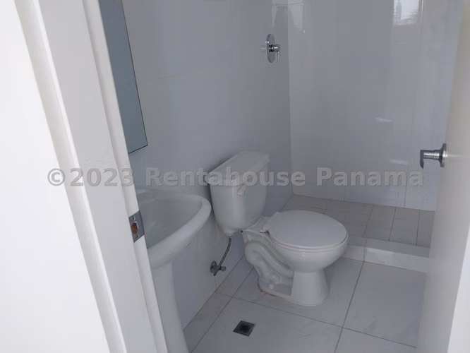 Venta de Apartamento en Edison Park Ph Pacific Park Solo Cliente Directo MC
