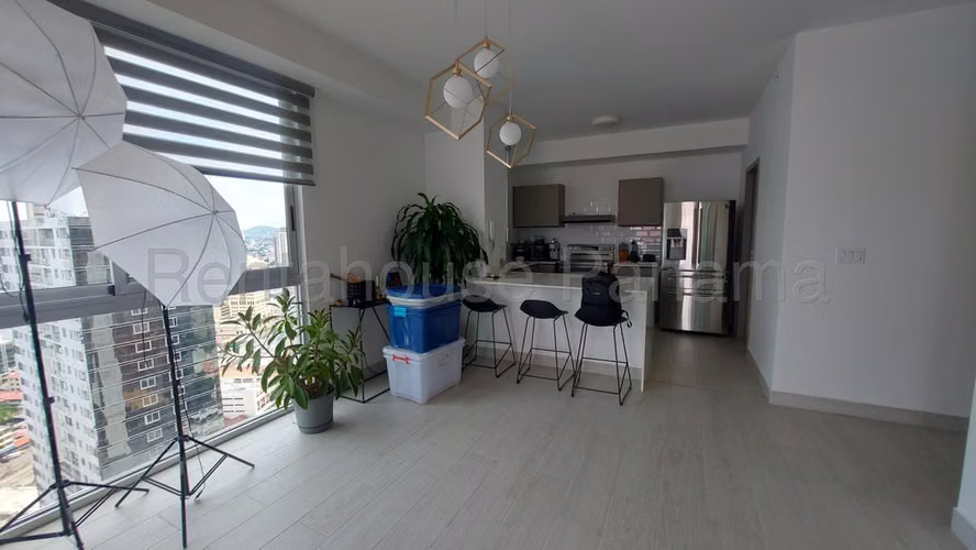 Apartamento en Alquiler en Obarrio JG
