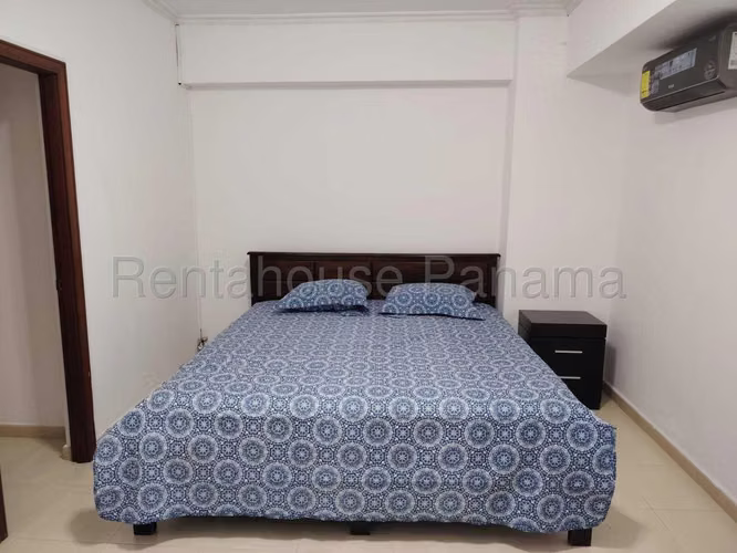 Apartamento en venta Grandbay Avenida Balboa 26YCG9105