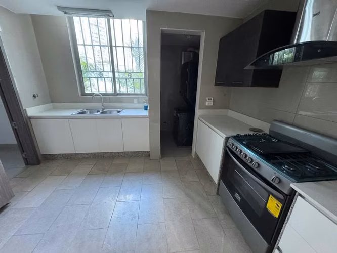Venta Apartamento en Grand Tower, Punta Pacifica - Imagen 5