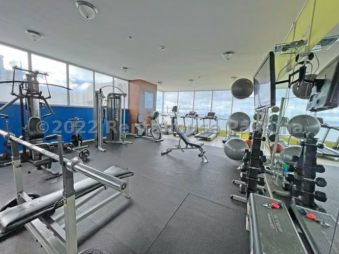 Venta de apartamento en la Avenida Balboa AK