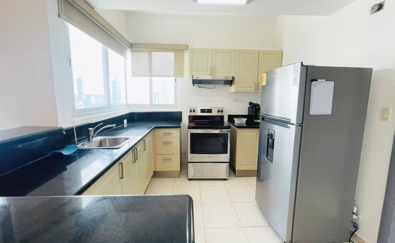 Venta de apartamento en la Avenida Balboa AK