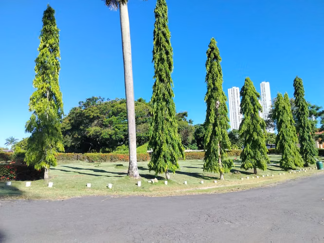 4-Plot Burial Lot for Sale at Jardín de Paz, Parque Lefevre