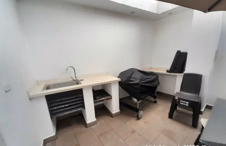 PH Liberty Tower – ¡Cerca de Todo! - Imagen 2