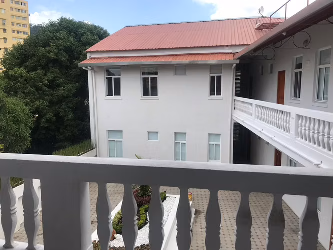 VENTA EDIFICIO COMPLETO EN SANTA ANA (Solo Cliente Directo) - Imagen 3