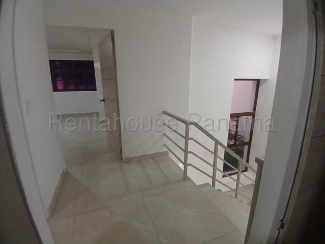 Remodelada Casa en San Francisco Panama (sin patio) 26EPP4954 - Imagen 6