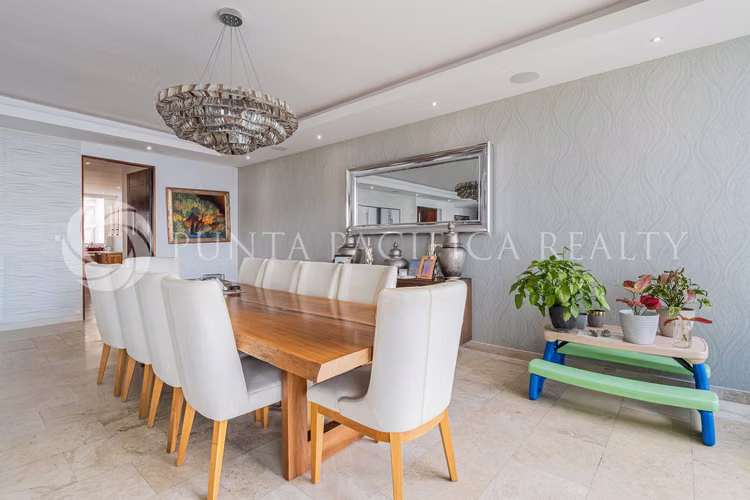 Amplio Apartamento en Venta en Aquamare, Punta Pacífica | 356 m² con Línea Blanca