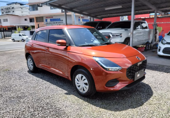 2025 Suzuki Swift - manual - 100% nuevo con 90km - Imagen 7