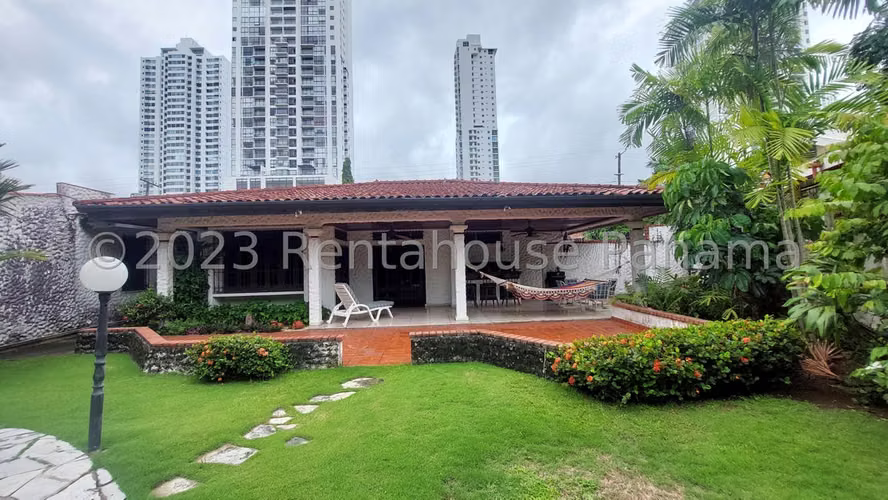Casa con Terraza y Piscina ideal para diseñar a tu estilo en Altos de Golf 26EPP4005 - Imagen 3