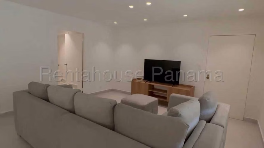 Casa en Alquiler en Clayton 26AECC2295