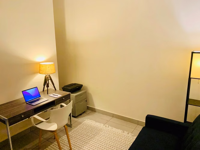 Apartamento en venta- Avenida Balboa con vista al mar