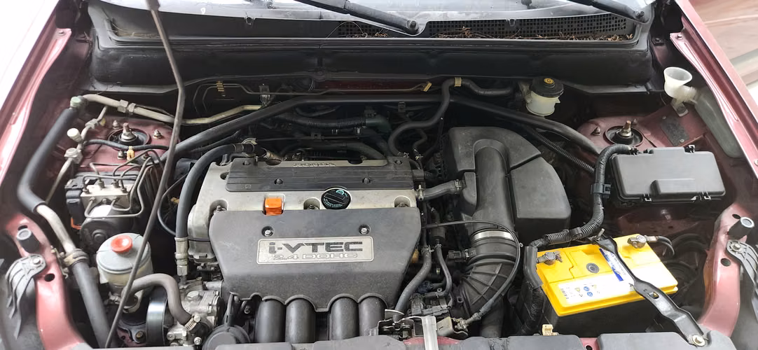 CRV ROJO 2004