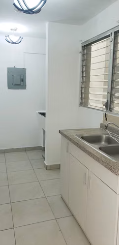 SE VENDE APARTAMENTO EN P.H. MYSTIC TOWER (BALBOA)