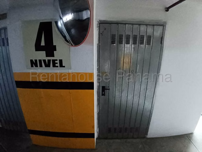 Se Vende Apartamento en Avenida Balboa VLU26-9098
