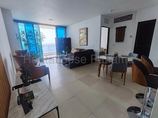 Se Vende Apartamento en Avenida Balboa MDV26-9098