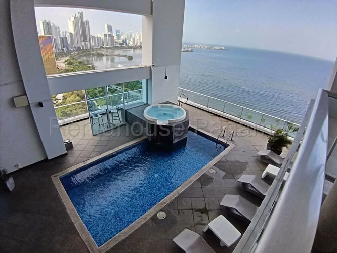 Se Vende Apartamento en Avenida Balboa MDV26-9098