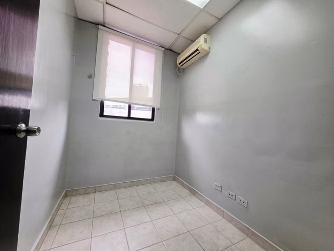 Alquiler Oficina Fernandez de Cordoba
