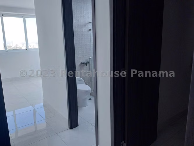 Se Vende Apartamento en Edison Park MDV26-9101