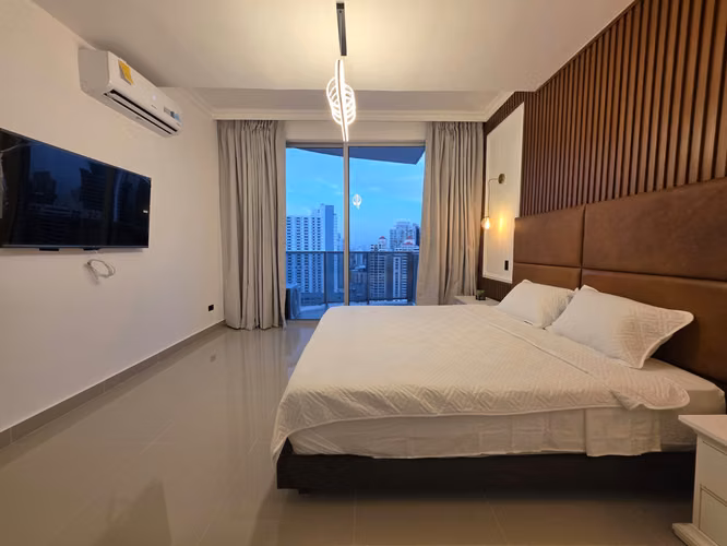 Alquiler Apartamento amoblado PH Denovo Obarrio