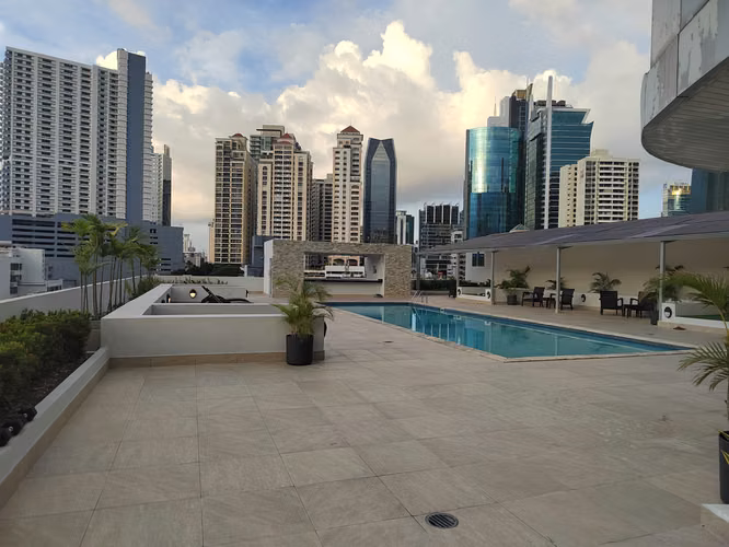 Alquiler Apartamento amoblado PH Denovo, Obarrio