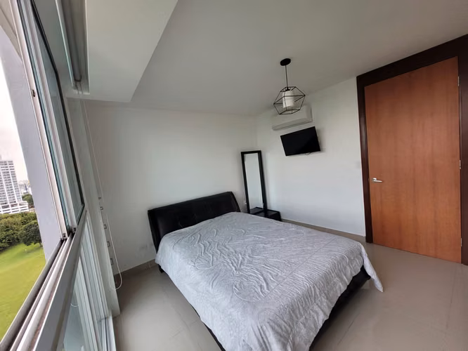 Venta de Apartamento Amoblado en San Francisco con Vista al Parque Omar