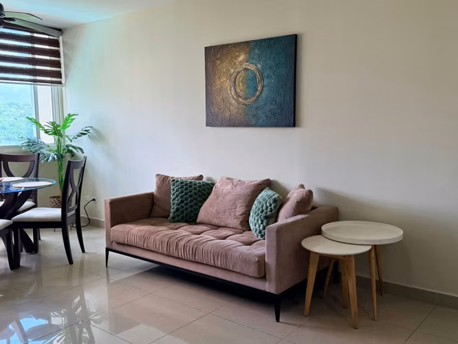 ALQUILER PH Green Park Condado del Rey PRG02