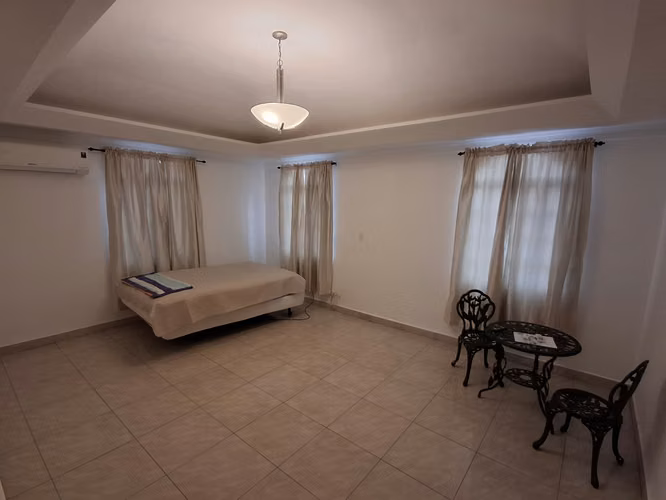 Venta de Casa unifamiliar en Altos de Panamá con piscina - Imagen 14
