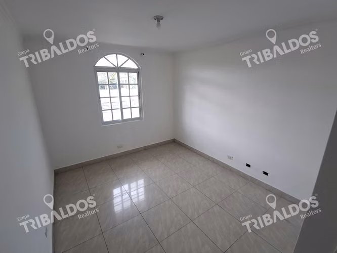Venta de Casa unifamiliar en Altos de Panamá con piscina - Imagen 12