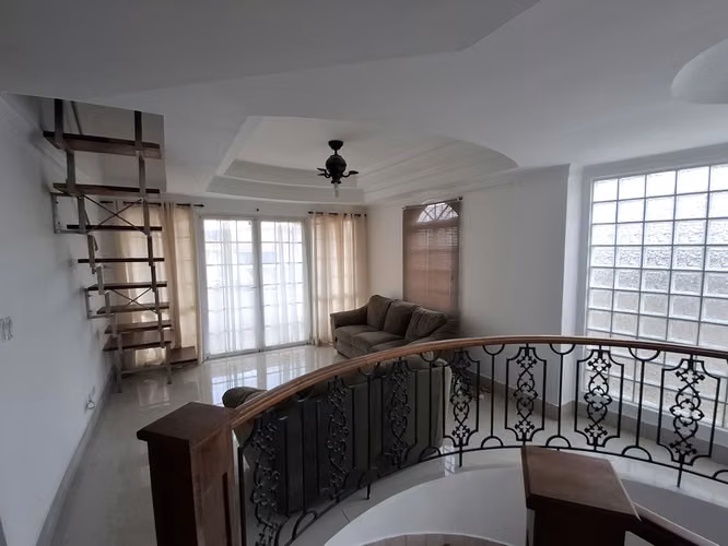 Venta de Casa unifamiliar en Altos de Panamá con piscina - Imagen 6
