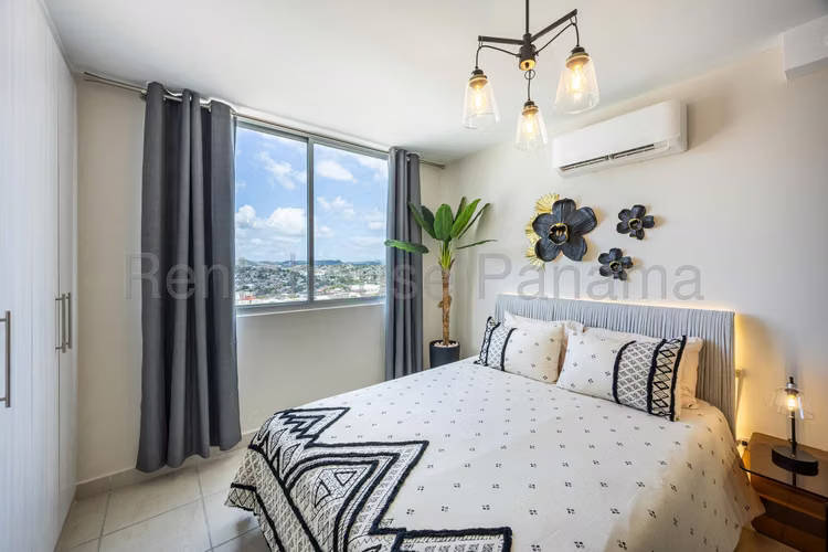 Venta de Apartamento en Parque Lefevre Ph Lefevre 75 CCO